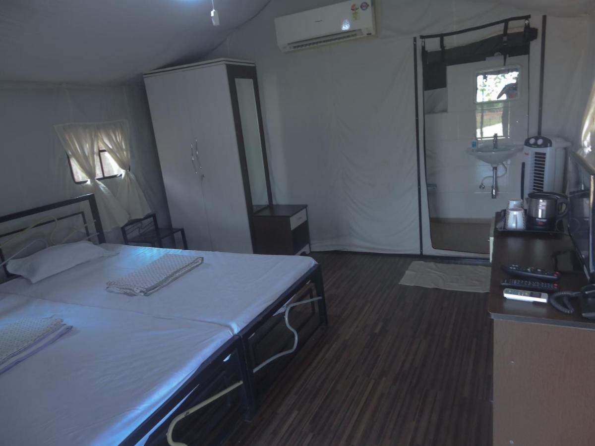 Tent-O-Treat Premium Rooms Near Dapoli Exterior photo