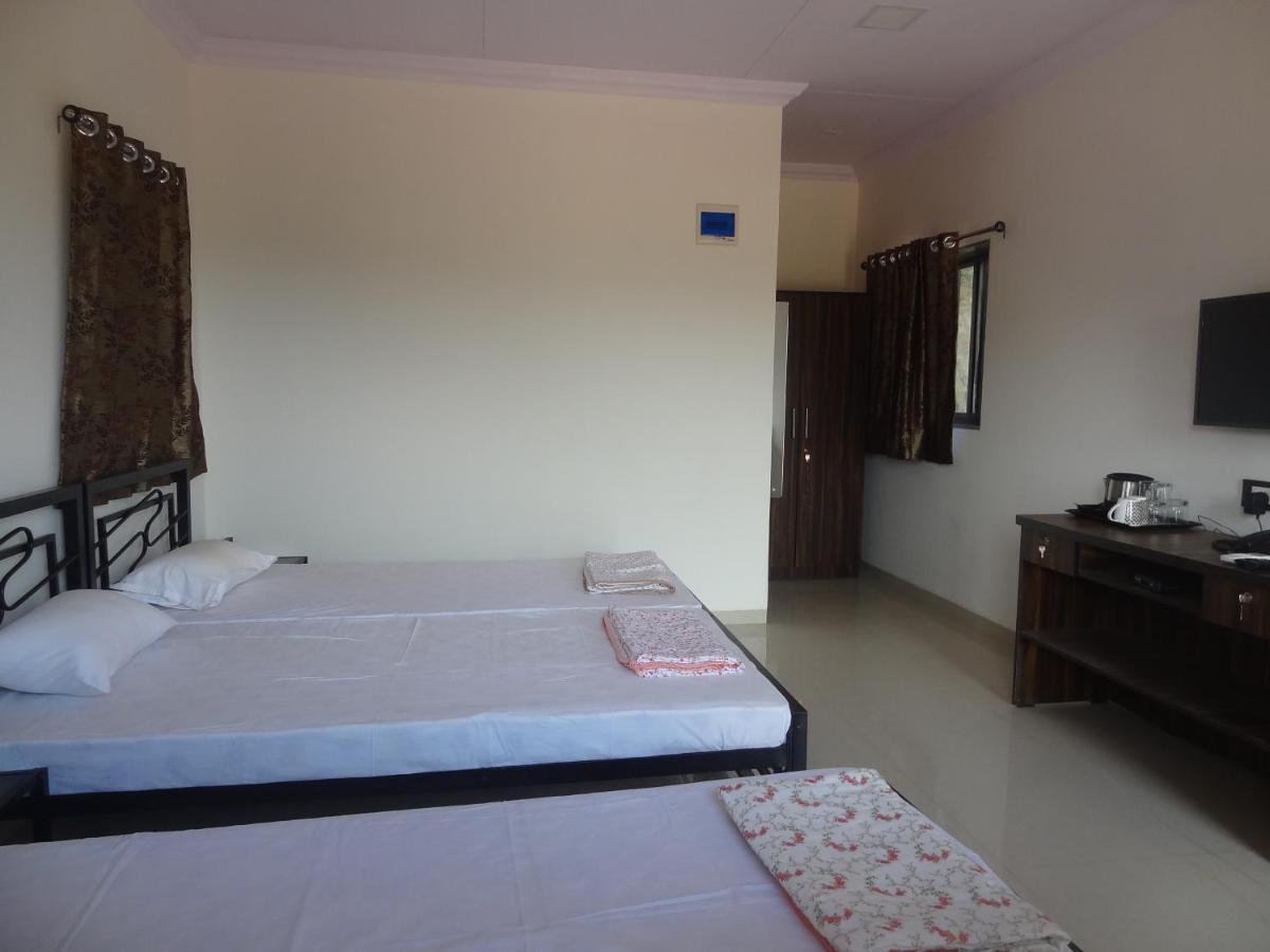 Tent-O-Treat Premium Rooms Near Dapoli Exterior photo